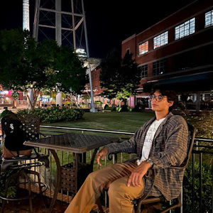 Meet your Posher, Amir